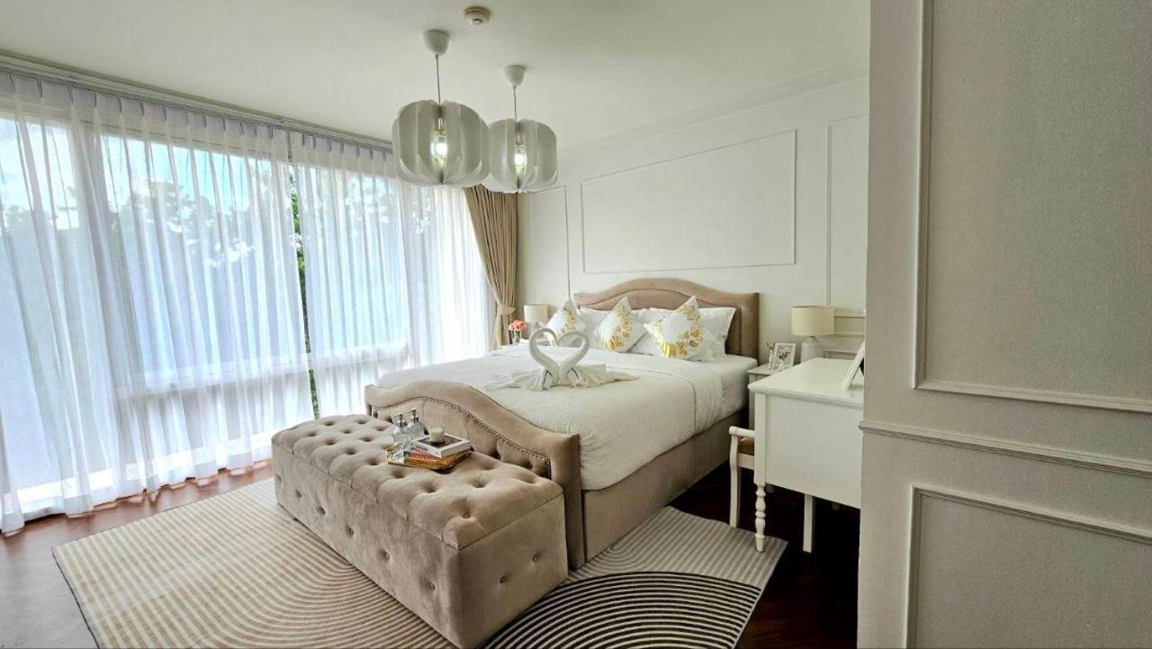 Appartement Baan Sansaran Excellent On The With A Large Territory And Swimming Pools.