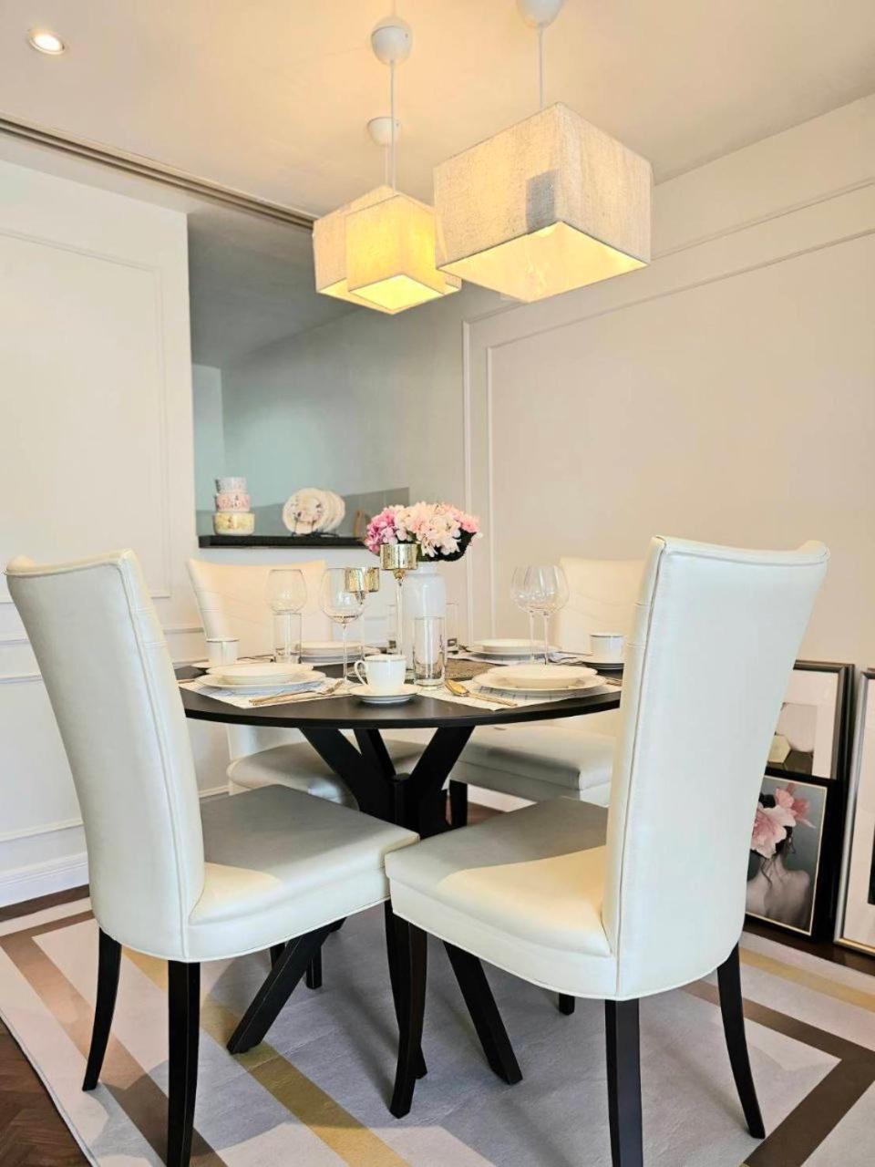 Apartment Baan Sansaran Excellent On The With A Large Territory And Swimming Pools. *